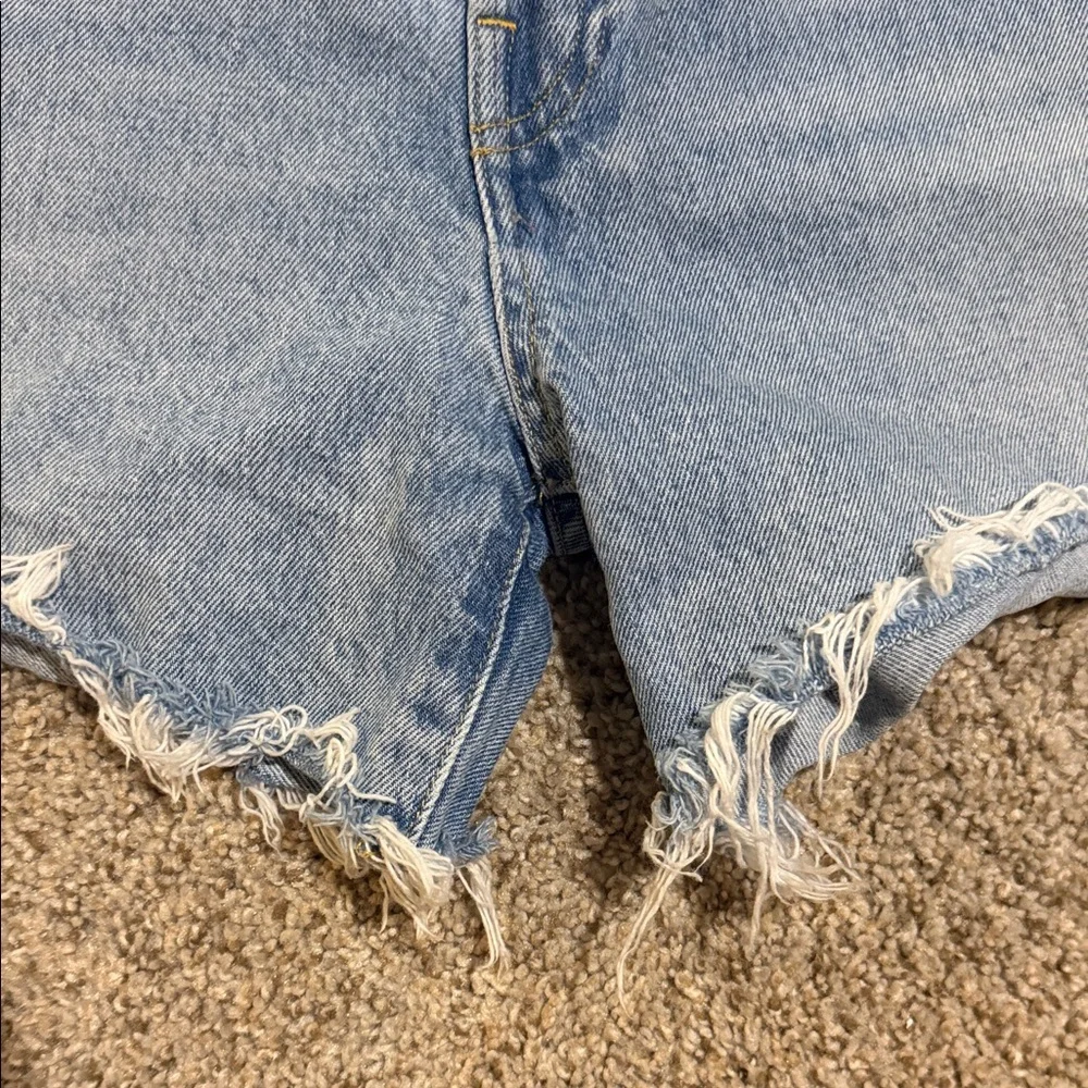 Agolde Parker Long Size 32 Light Wash Distressed Denim Cutoff Shorts